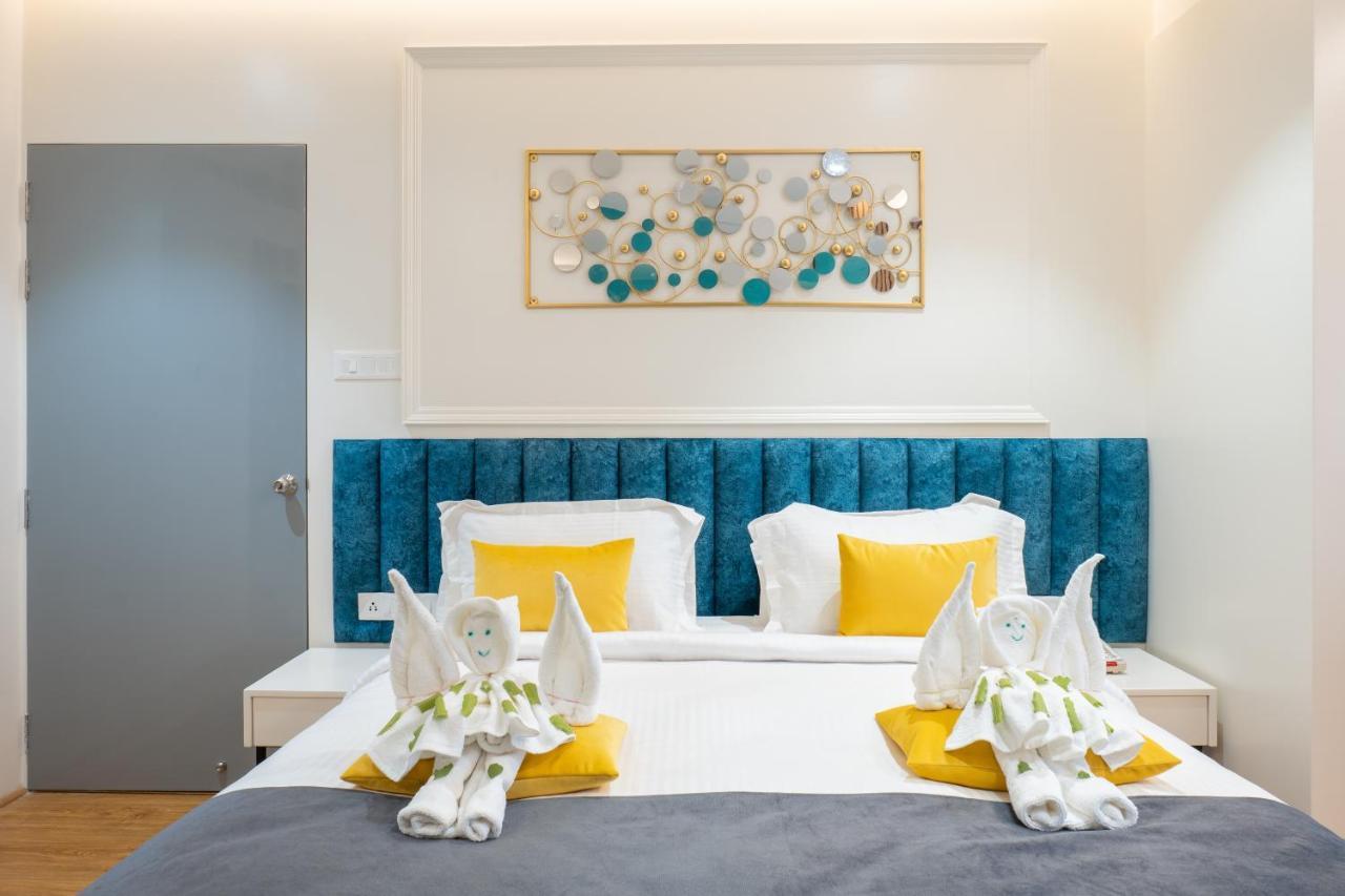 Clubway Grand A Boutique Hotel Джорхат Экстерьер фото