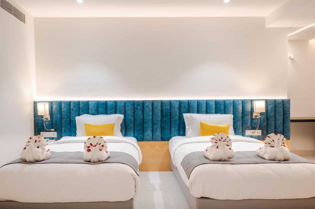 Clubway Grand A Boutique Hotel Джорхат Экстерьер фото